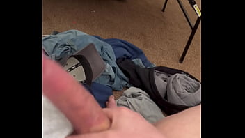 Assdestoyer69 loves pussy