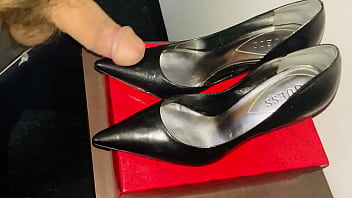 Brandi&rsquo_s Black Heels
