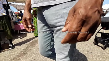 Zoyem bulge hard on en int&eacute_rieur