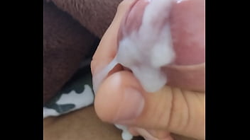 Gozando bem gostoso,  cum cumshot