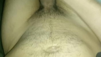 Jugando con la pijita.
