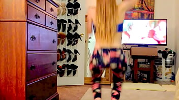 Alee Daley White Girl Can Twerk!!