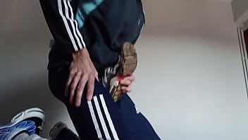 Adidasfun1 Playing, fuck &amp_ wank with an Arab Nike TN