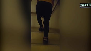 Dej&eacute_ que el conductor de taxi me llevara a un hospedaje para que me follara,  porque no tengo efectivo para pagarle el viaje.