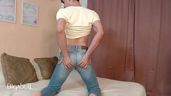 Verga dura y caliente de los chicos de los a&ntilde_os 80