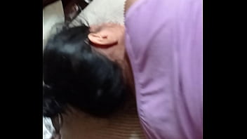 Salmah celana bolong