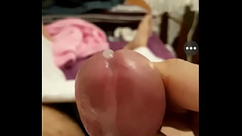 correda calentita  con mucha semen