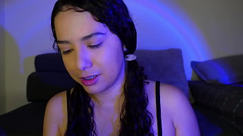 HI I&#039_M ELENA I&#039_m home alone want to see my meaty pussy while I talk dirty to you