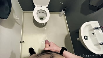 jjreilly79 wanks his small cock furiously while pissing,  HOSING a public bathroom with fresh piss!