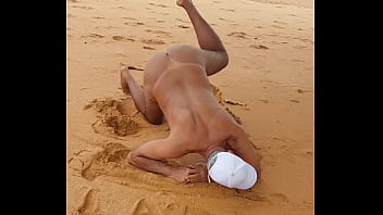 Ladysilva latina gay bunda gostosa de marquinha na praia,  vamos fuder gostoso
