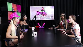 Encontrou um homem que queria o fetiche de cuckold,  e ela foi contratada pra fazer um sequestro - Beatriz Sampaio,  Mayra Marcele e Evelyn Zain (SHEER/RED)