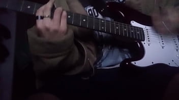 Toc&aacute_ndome,  la guitarra