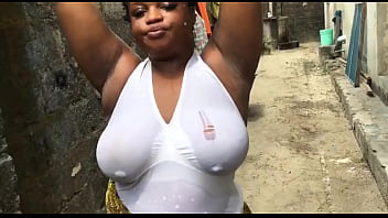 BITCH WITH MASSIVE TITS HELPED AND FUCKED HARD OUTDOOR