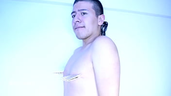 Pinzas en los pezones