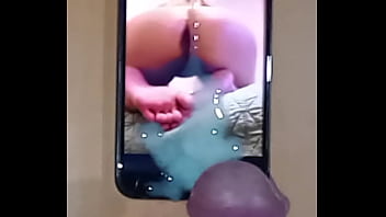 Otro tributo a Sugardaddysometedor,  eyaculo bien rico en su culo